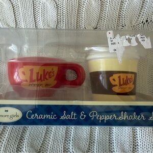 Gilmore Girls Salt Pepper Shaker Set NEW Luke’s Latte Mug Ceramic Tableware Cute